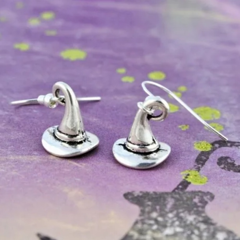 WITCH HAT EARRINGS